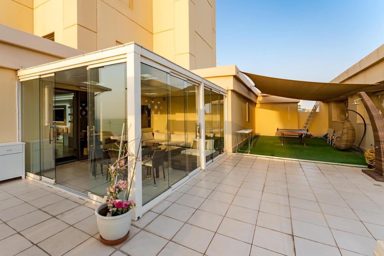 Jbr Penthouse With Terrace Pool Apartment Dubai Exterior foto