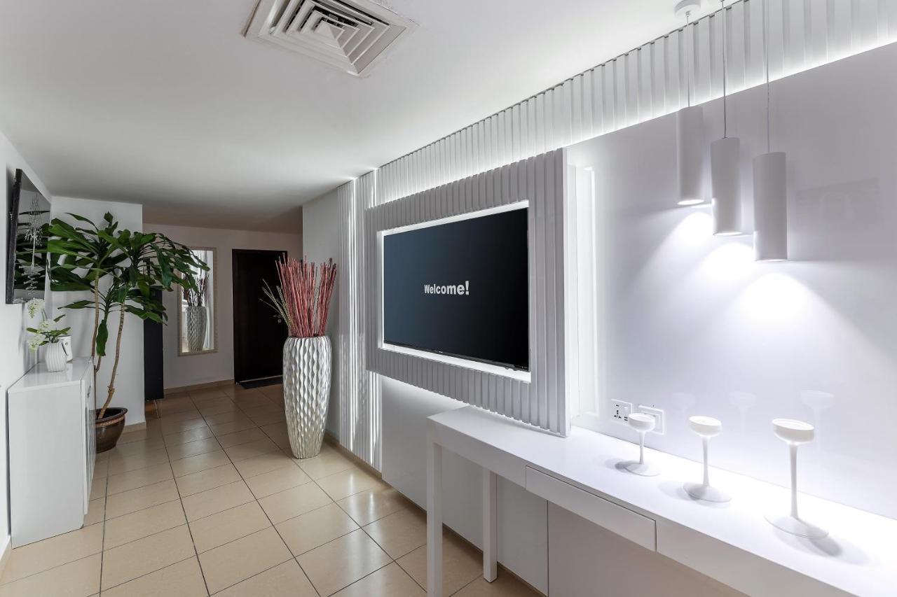 Jbr Penthouse With Terrace Pool Apartment Dubai Exterior foto